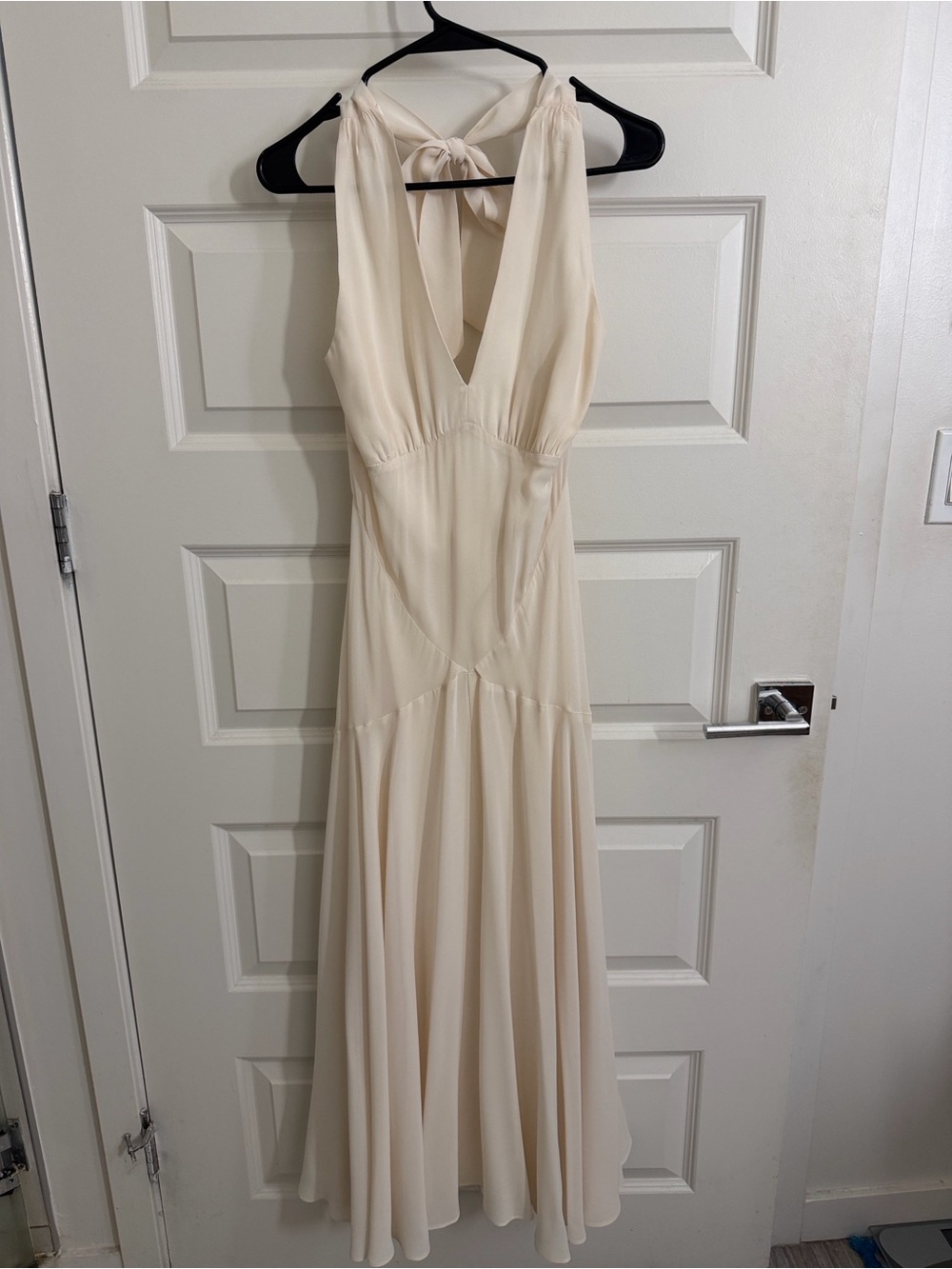 NWOT Reformation Briony Cream Halter Tie-Back Maxi Dress *Never Used* - Picture 5 of 7